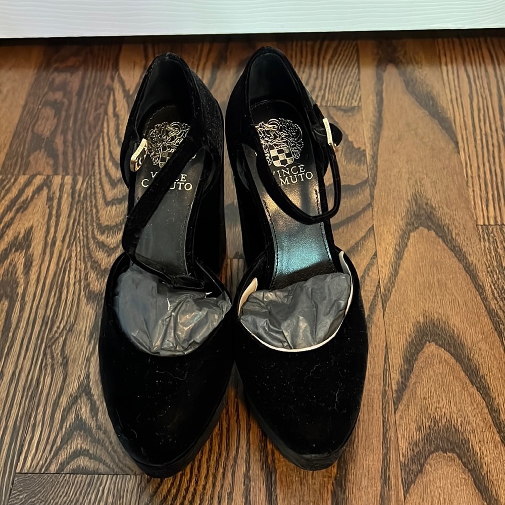 Vince Camuto heels